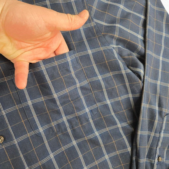 Arrow Navy Blue Plaid Classic Fit Button Down Casual Shirt Size Large 16-16.5 - Picture 3 of 9